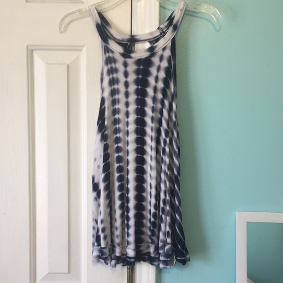 Forever 21 Tops - Adorable tie dye tank 💙
